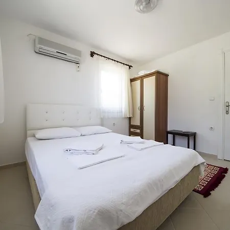 Nil Aparthotel *